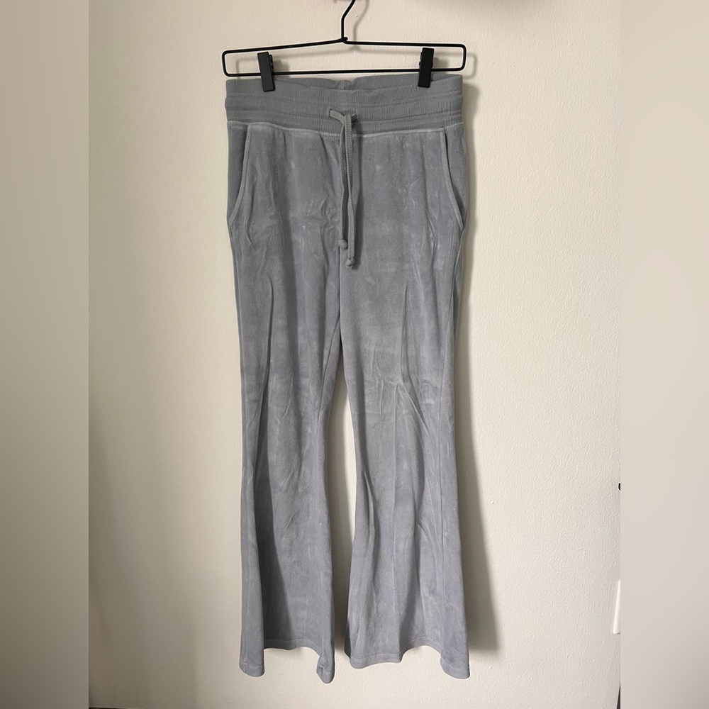 AERIE Kick-It Velour High Waisted Pants‼️